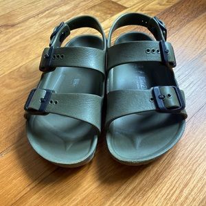 Birkenstock Milano EVA Kids Toddler Sandal in Khaki Olive Green size 12 - 12.5